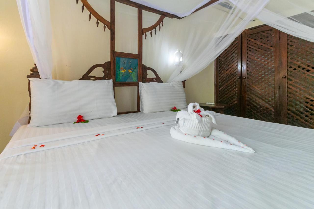 Sun Palm Beach Resort 瓦塔穆 外观 照片